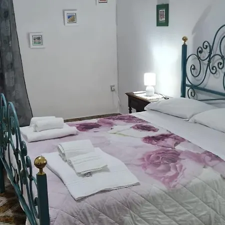 Nonna Cristina Villa Pompei